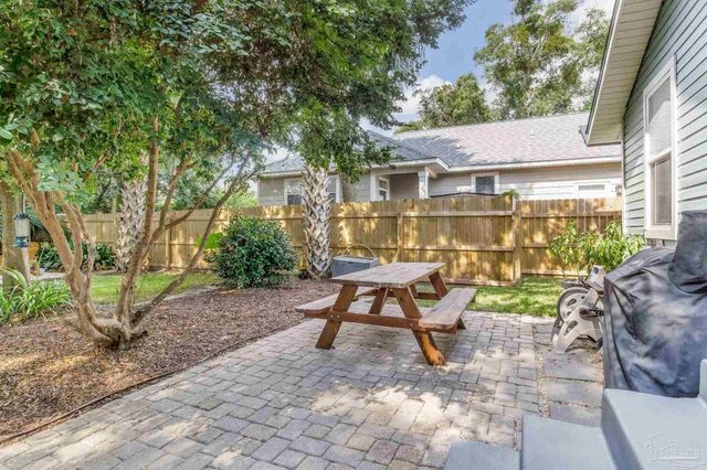 1315 E Strong St, Pensacola, FL 32501