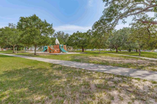 1315 E Strong St, Pensacola, FL 32501