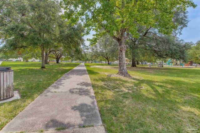 1315 E Strong St, Pensacola, FL 32501