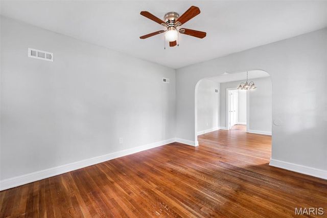 8911 Shawnee Lane, Overland, MO 63114