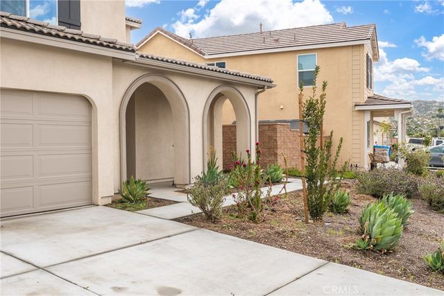 25840 Lowland Court, Homeland, CA 92548