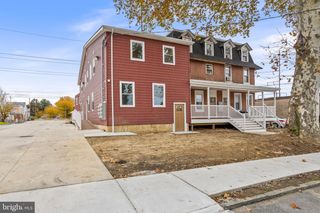 819 11TH AVE #D, Prospect Park, PA 19076