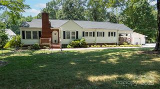 1327 Mount Ulla Highway, Mooresville, NC 28115