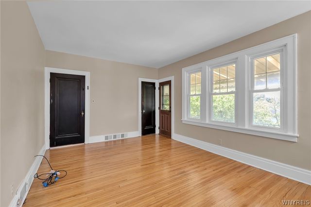 333 North Drive, Buffalo, NY 14216