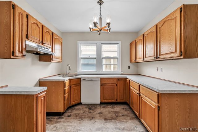 333 North Drive, Buffalo, NY 14216