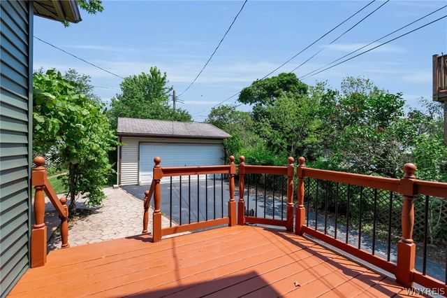 333 North Drive, Buffalo, NY 14216