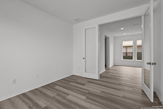 10047 Hombourg Road, Schertz, TX 78154