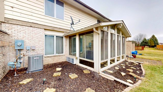 9336 Tyler Street, Crown Point, IN 46307