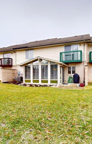 9336 Tyler Street, Crown Point, IN 46307