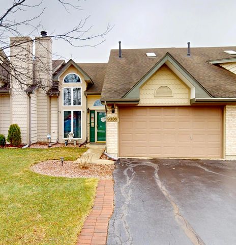 9336 Tyler Street, Crown Point, IN 46307