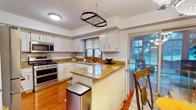 9336 Tyler Street, Crown Point, IN 46307