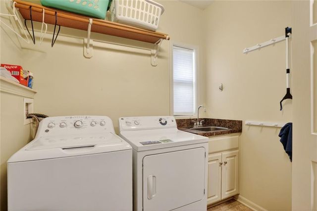 11107 N MADISON Court, Kansas City, MO 64155