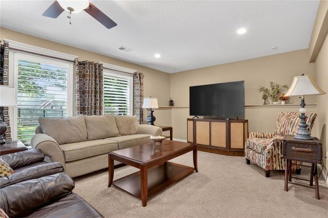 11107 N MADISON Court, Kansas City, MO 64155