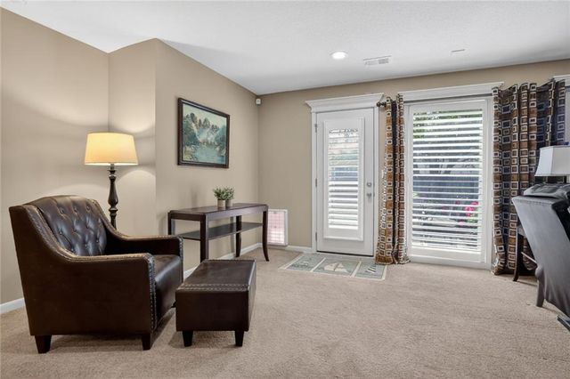 11107 N MADISON Court, Kansas City, MO 64155