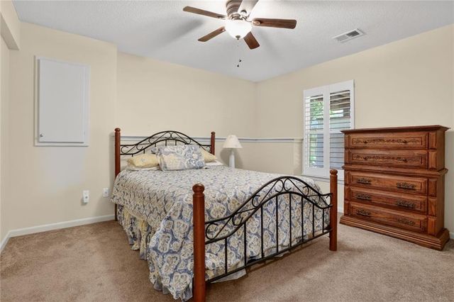 11107 N MADISON Court, Kansas City, MO 64155