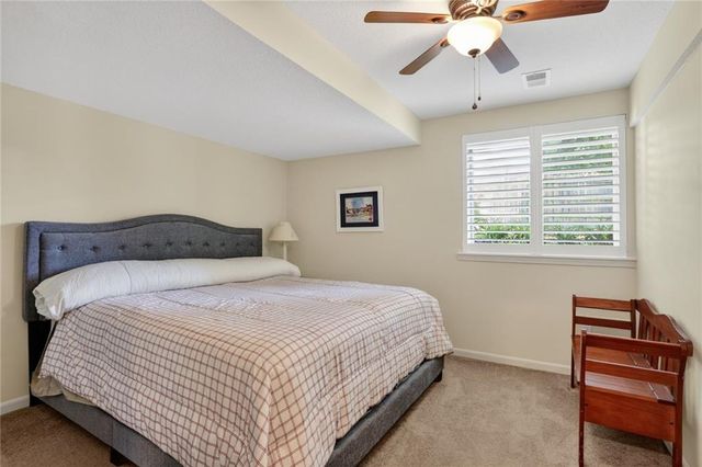 11107 N MADISON Court, Kansas City, MO 64155
