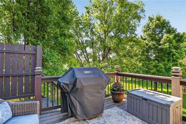 11107 N MADISON Court, Kansas City, MO 64155