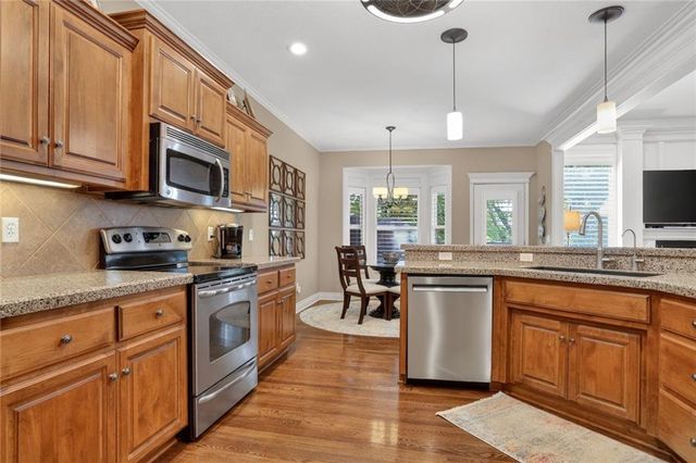 11107 N MADISON Court, Kansas City, MO 64155