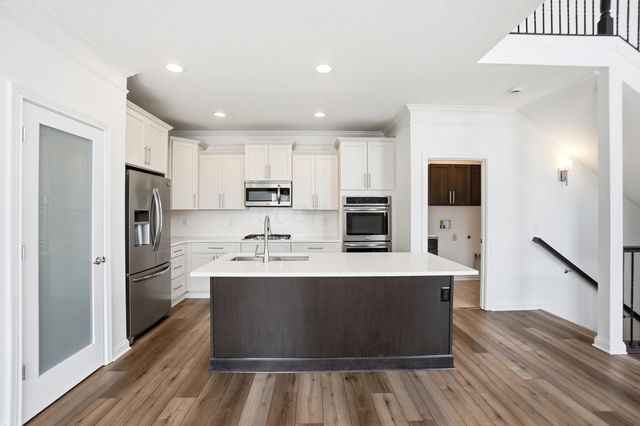 8886 Winemack Lane, Dublin, OH 43016