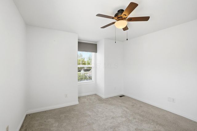8886 Winemack Lane, Dublin, OH 43016