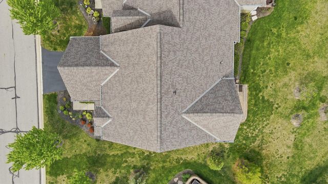8886 Winemack Lane, Dublin, OH 43016