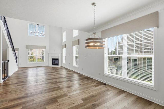 8886 Winemack Lane, Dublin, OH 43016