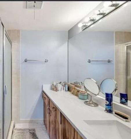 5860 NW 64th Avenue 201, Tamarac, FL 33319