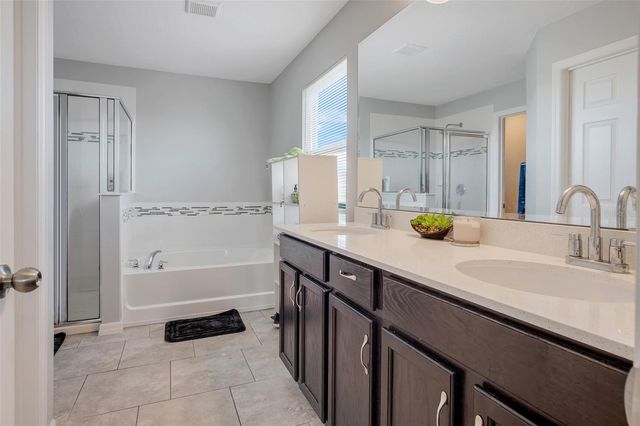 624 SARDINIA CIR, Davenport, FL 33837