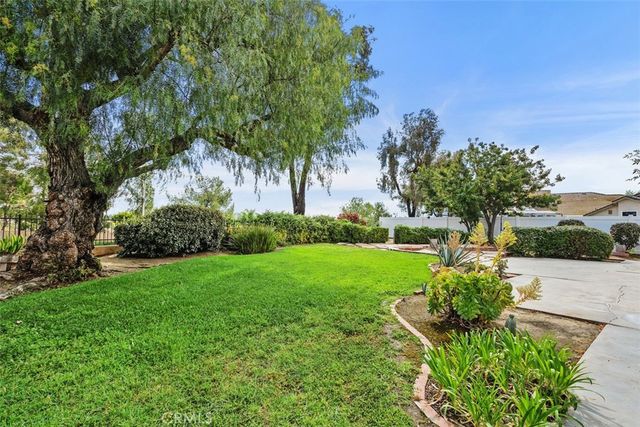 39622 Cedarwood Dr, Murrieta, CA 92563