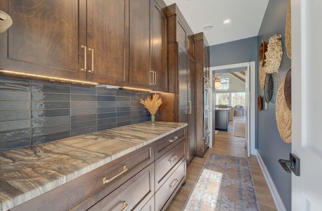 6620 Buckthorn Drive NW, Rochester, MN 55901