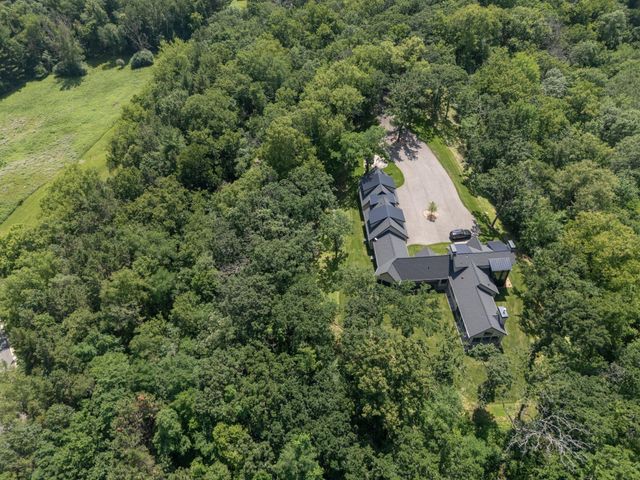 6620 Buckthorn Drive NW, Rochester, MN 55901