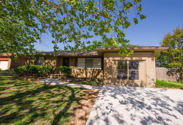 102 King Avenue, Howe, TX 75459
