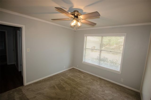 102 King Avenue, Howe, TX 75459