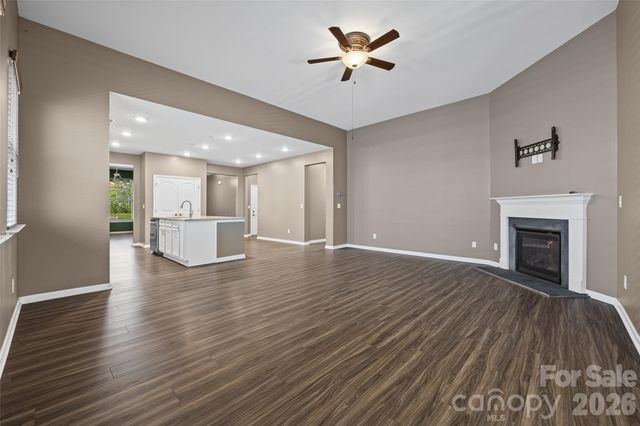 596 Rustlewood Way 16, Rock Hill, SC 29732