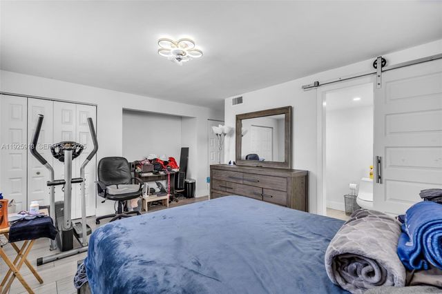 141 SE 3rd avenue 101, Dania Beach, FL 33004