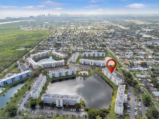 141 SE 3rd avenue 101, Dania Beach, FL 33004