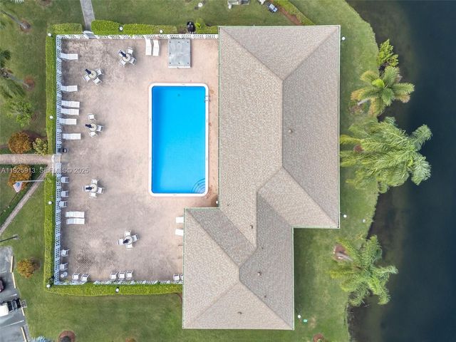 141 SE 3rd avenue 101, Dania Beach, FL 33004