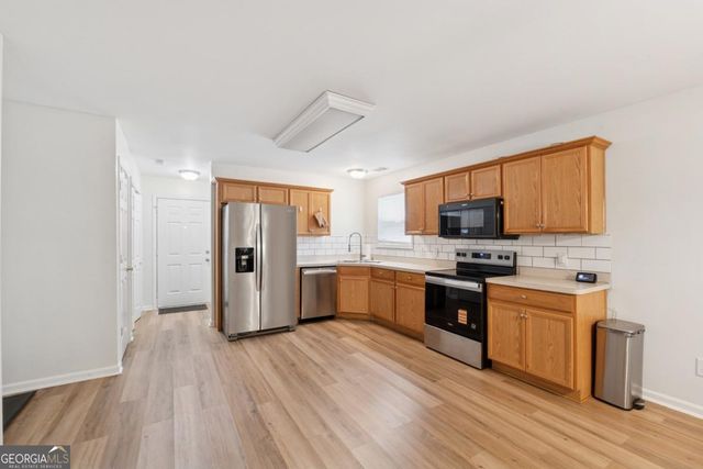 5425 Belvedere Street, Cumming, GA 30041