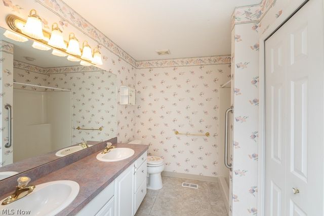 12160 Nathaniel Lane, Twinsburg, OH 44087