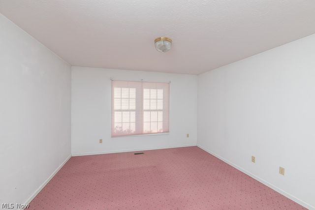 12160 Nathaniel Lane, Twinsburg, OH 44087