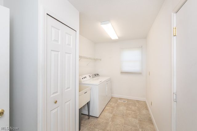 12160 Nathaniel Lane, Twinsburg, OH 44087