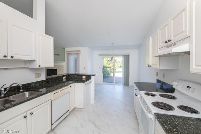 12160 Nathaniel Lane, Twinsburg, OH 44087