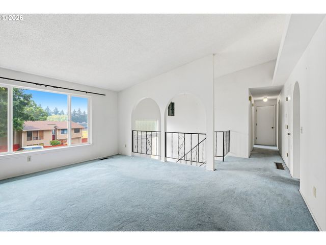 3705 Nw 1ST St, Gresham, OR 97030