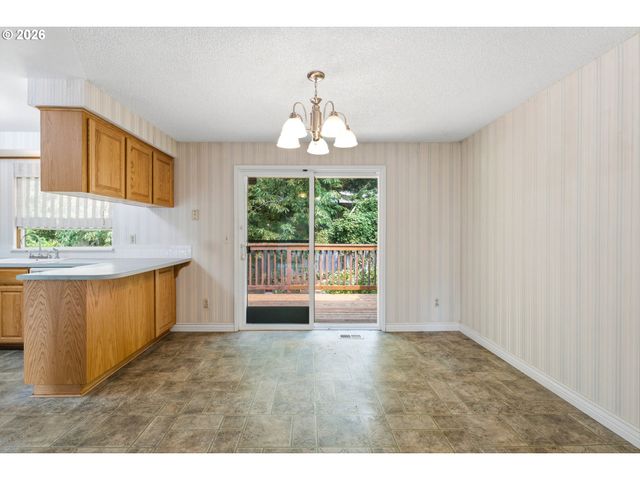 3705 Nw 1ST St, Gresham, OR 97030