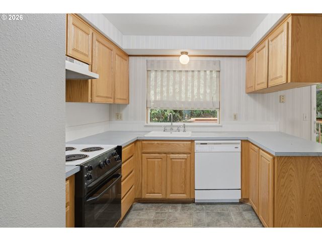 3705 Nw 1ST St, Gresham, OR 97030