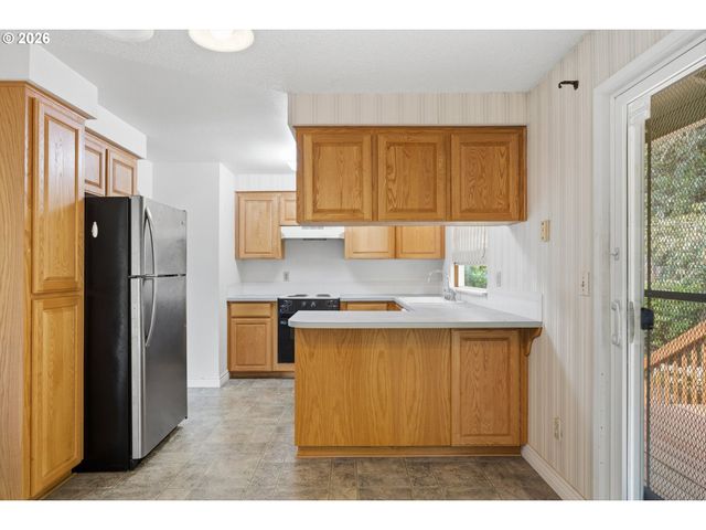3705 Nw 1ST St, Gresham, OR 97030