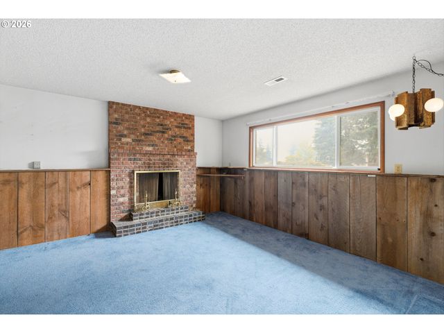 3705 Nw 1ST St, Gresham, OR 97030