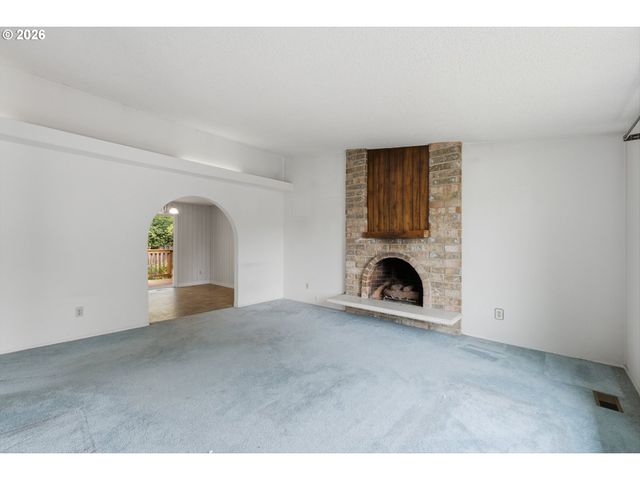 3705 Nw 1ST St, Gresham, OR 97030