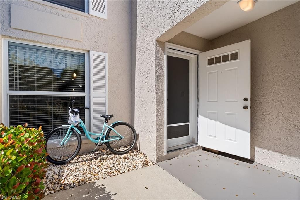 821 Gulf Pavilion DR 106, NAPLES, FL 34108 — photo 4