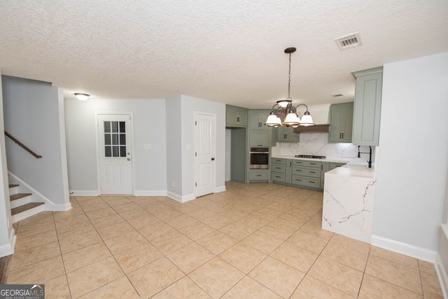 202 Northumberland Way, Warner Robins, GA 31088